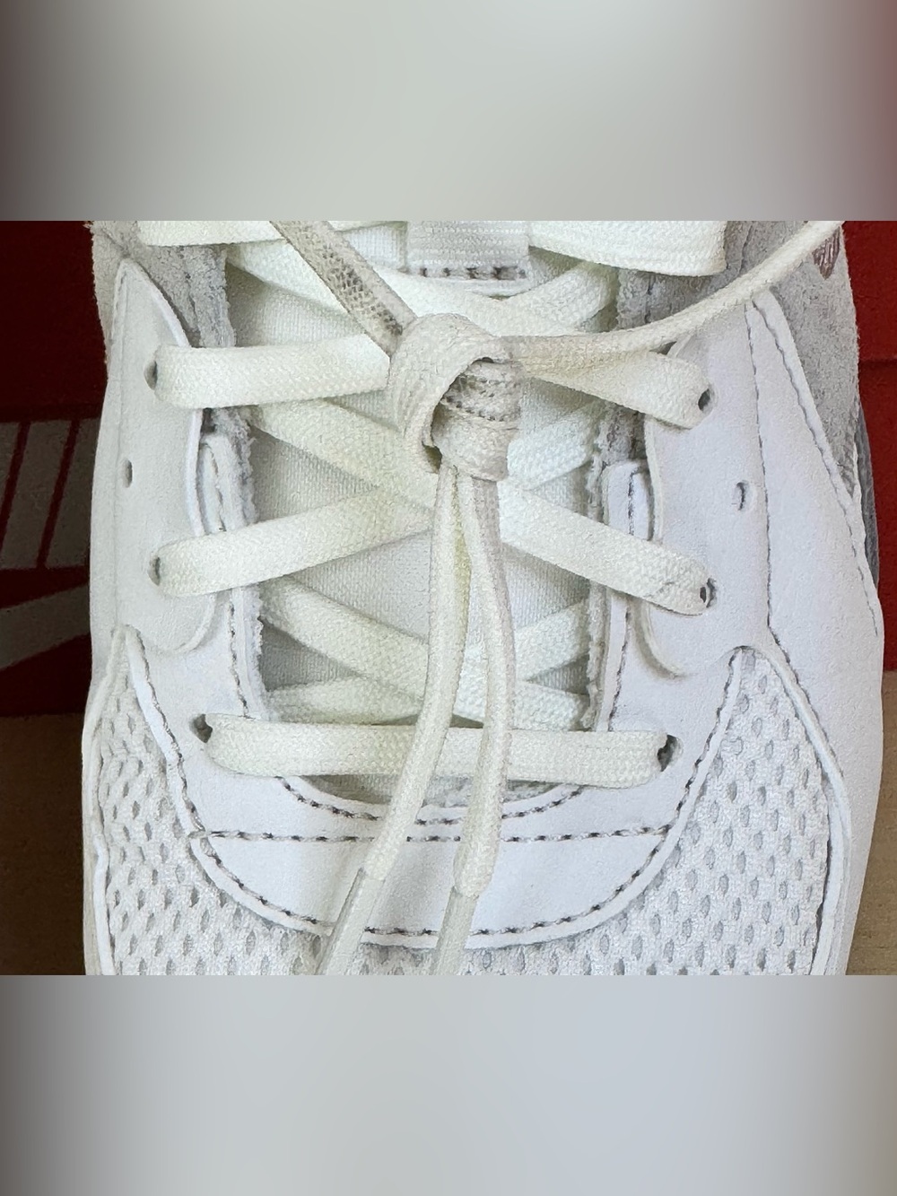 Nike Air Max Excee Summit White Particle Pink Sneakers Womens 8.5 Athletic Run - Picture 9 of 11